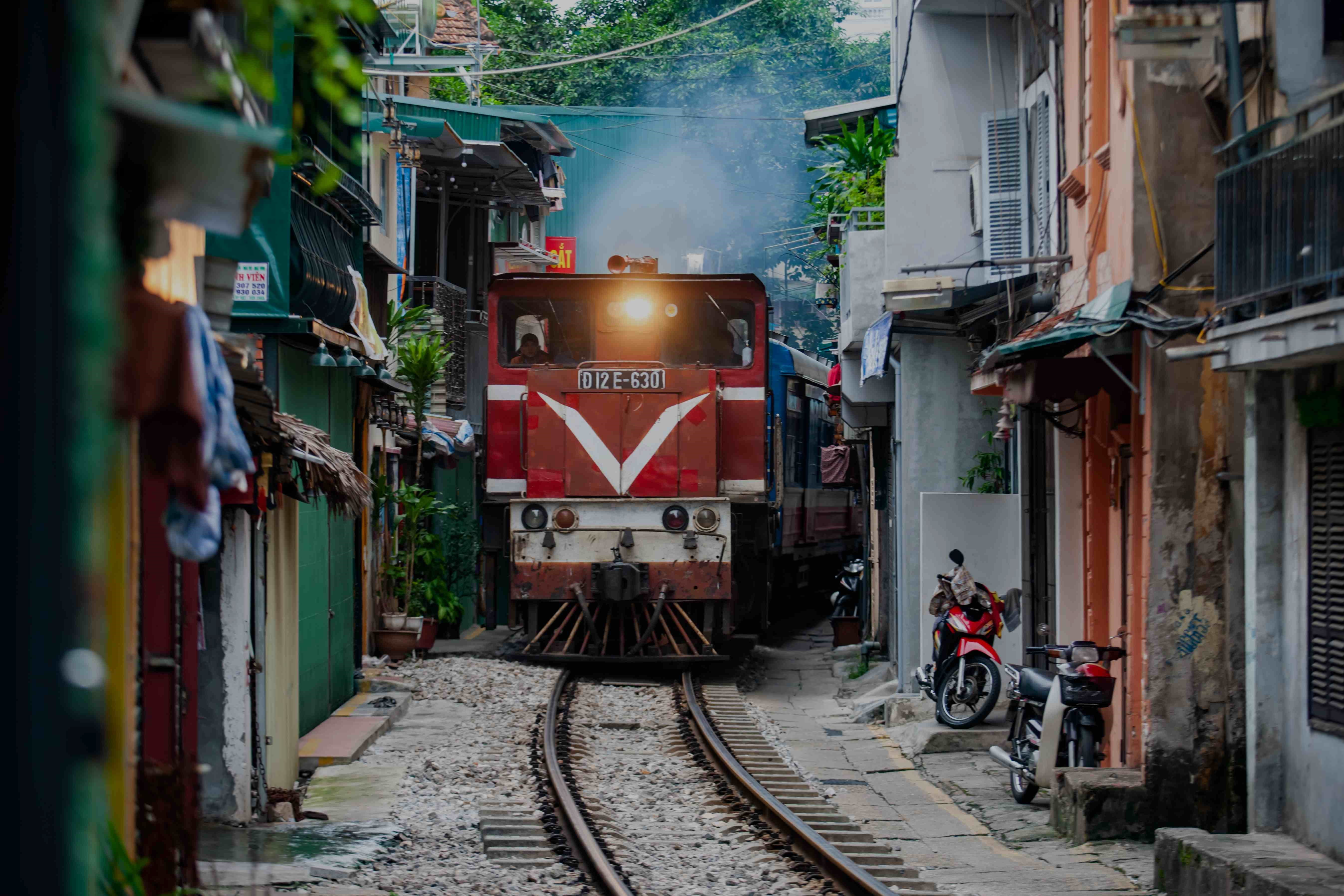 Hanoi Train Street 